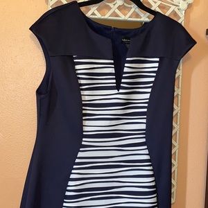 Connected apparel navy blue shift dress with white pattern